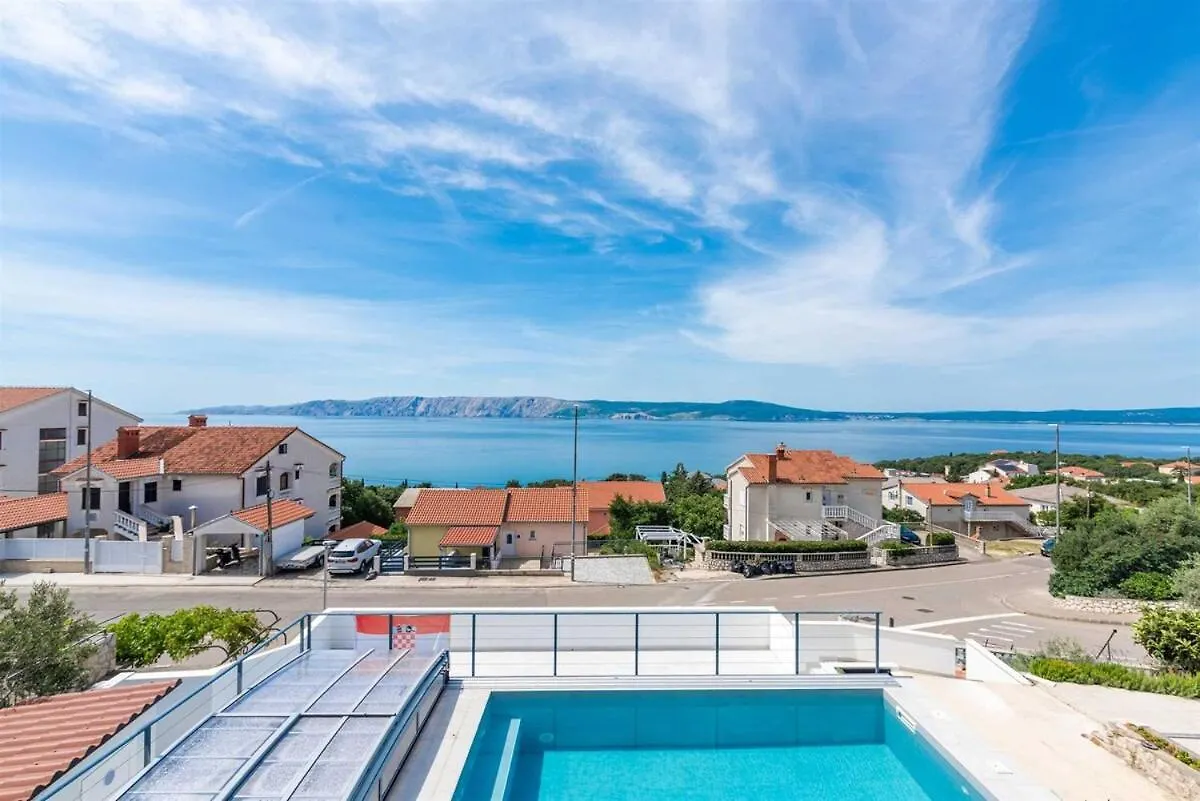 Apartment With Pool By Aneo Travel Novi Vinodolski